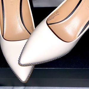 Chic Cream Coach Heeled Pumps NEW
